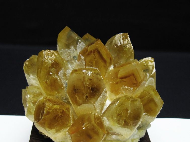 シトリン クラスター シトリンクォーツ 原石 台座付属 一点物 182-8448