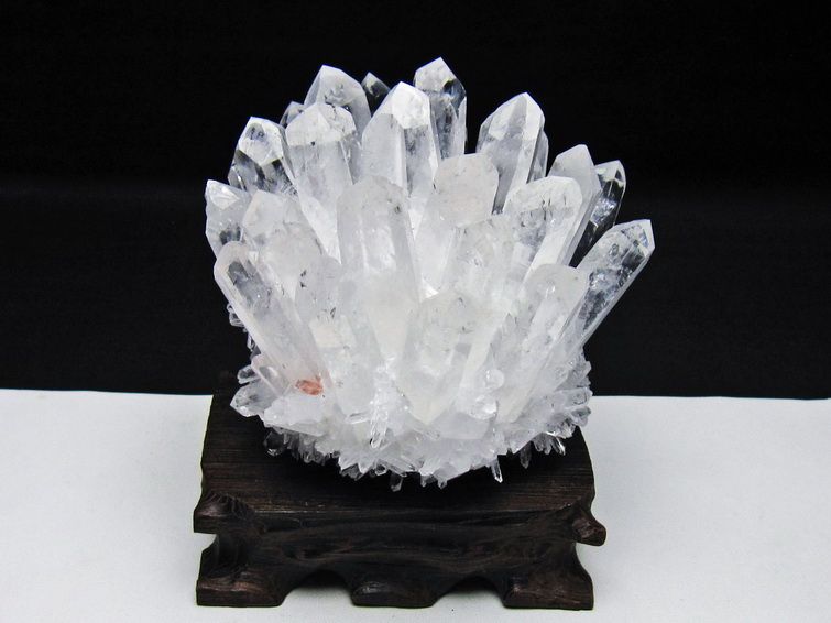 水晶 クラスター 水晶 原石 水晶クラスター 台座付属 一点物 182-8664
