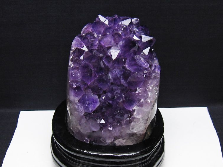 1.4Kg アメジスト 原石 ウルグアイ産 クラスター amethyst 台座付属