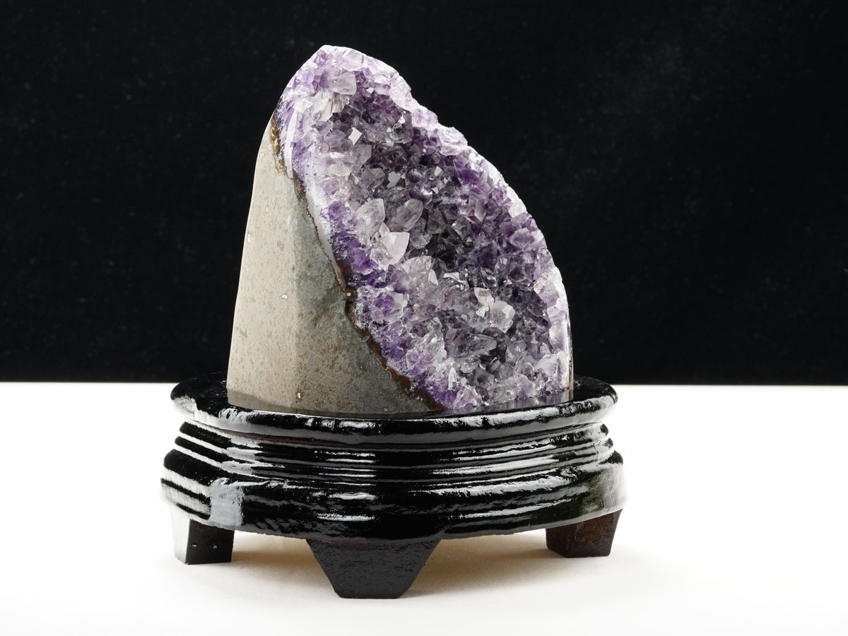 1.3Kg アメジスト 原石 ウルグアイ産 クラスター amethyst 台座付属