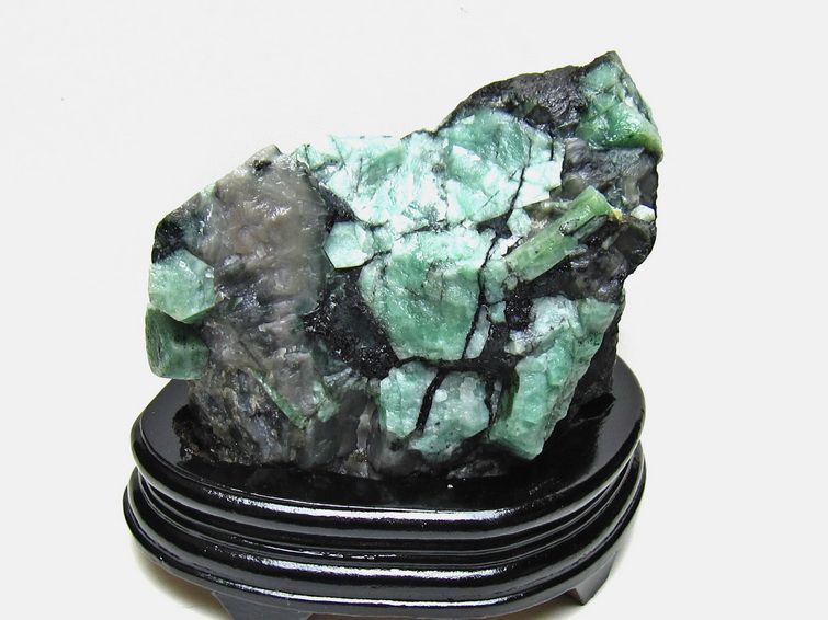 エメラルド原石