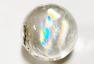 虹入りクリスタル水晶丸玉