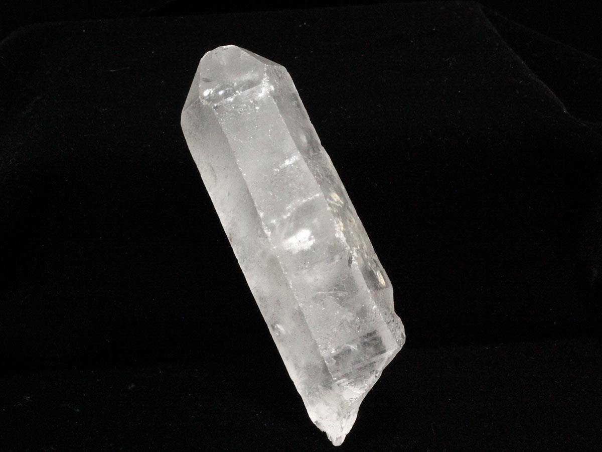 水晶 原石 アーカンソー産 一点物 271-813 : 天然石・パワーストーンの