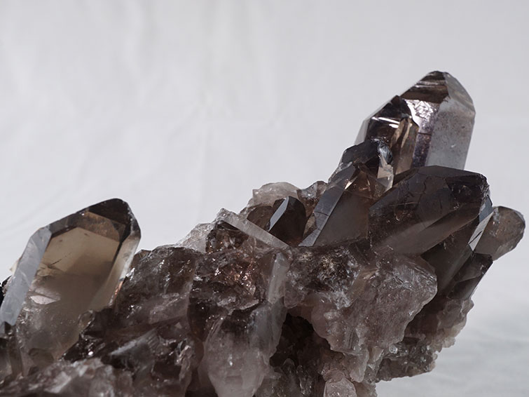 スモーキークォーツ クラスター モリオン 黒水晶 原石 ブラジル産 一点