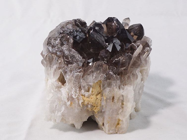 1.4Kg スモーキークォーツ クラスター モリオン 黒水晶 原石 ブラジル