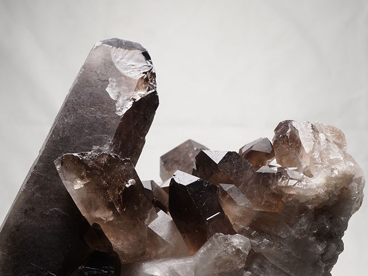 3.5Kg スモーキークォーツ クラスター 原石 煙水晶 モリオン 黒水晶