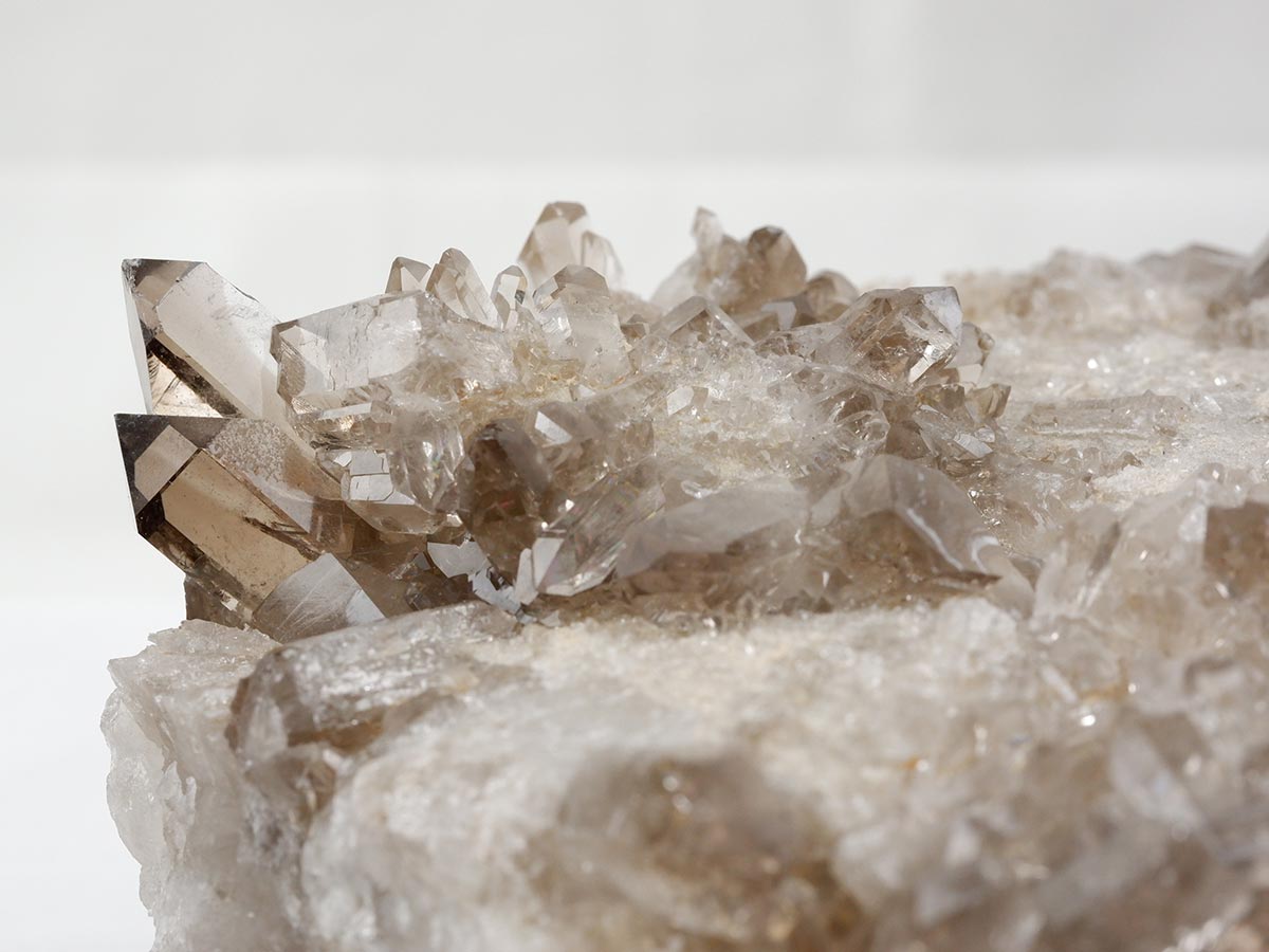 1.1Kg スモーキークォーツ クラスター ブラジル産 煙水晶 原石 一点物