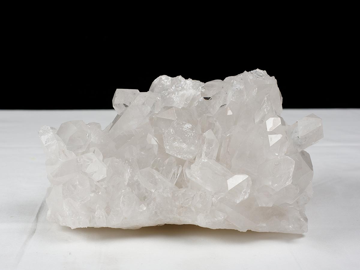 2.8Kg 水晶 クラスター アーカンソー産 原石 一点物 送料無料 292-49