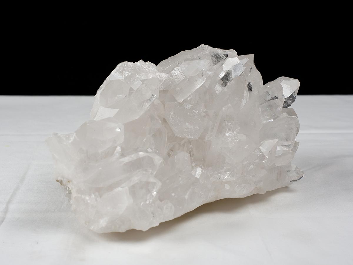 2.8Kg 水晶 クラスター アーカンソー産 原石 一点物 送料無料 292-49