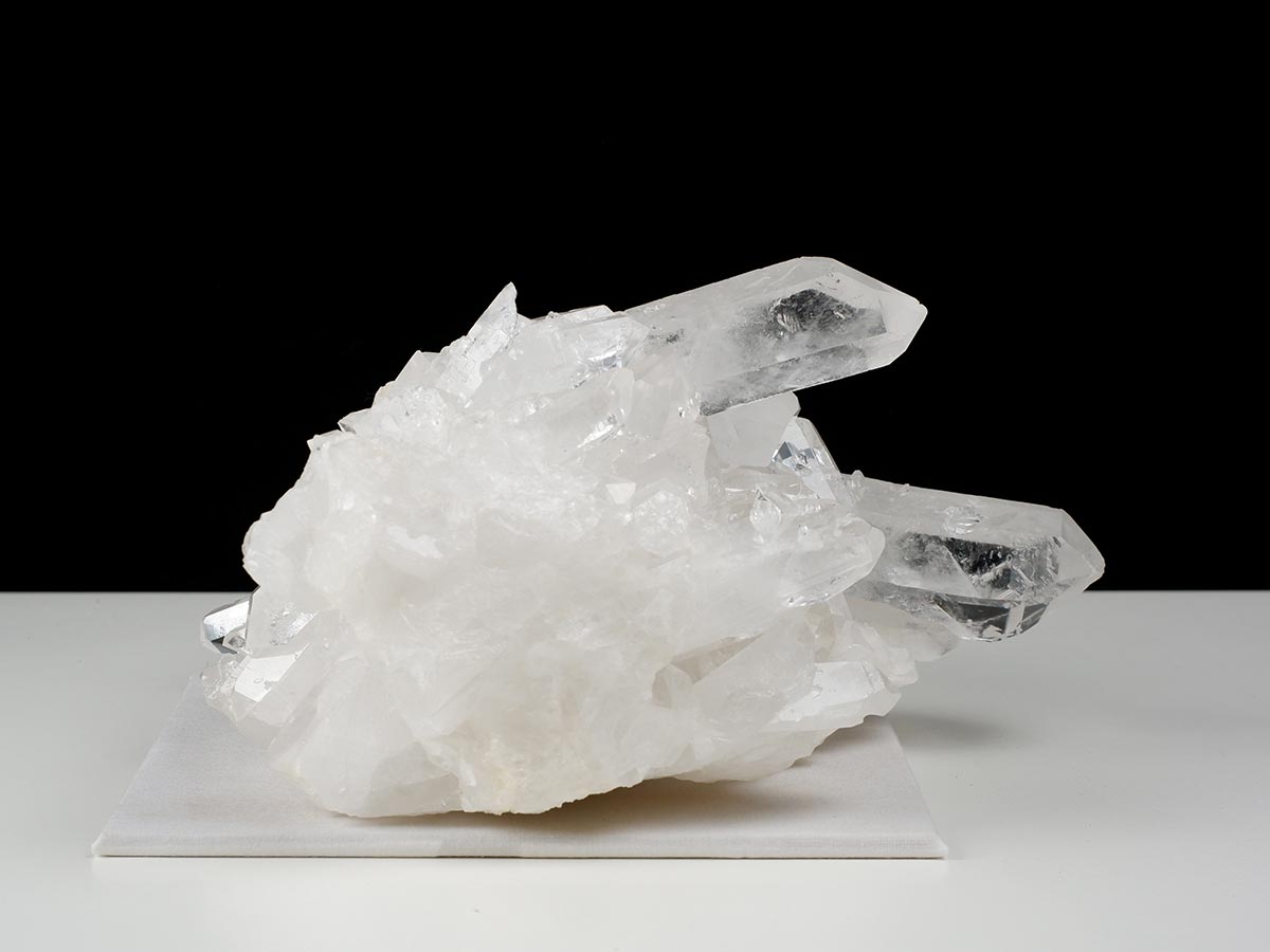 4.8Kg 水晶 クラスター アーカンソー産 原石 一点物 送料無料 292-50