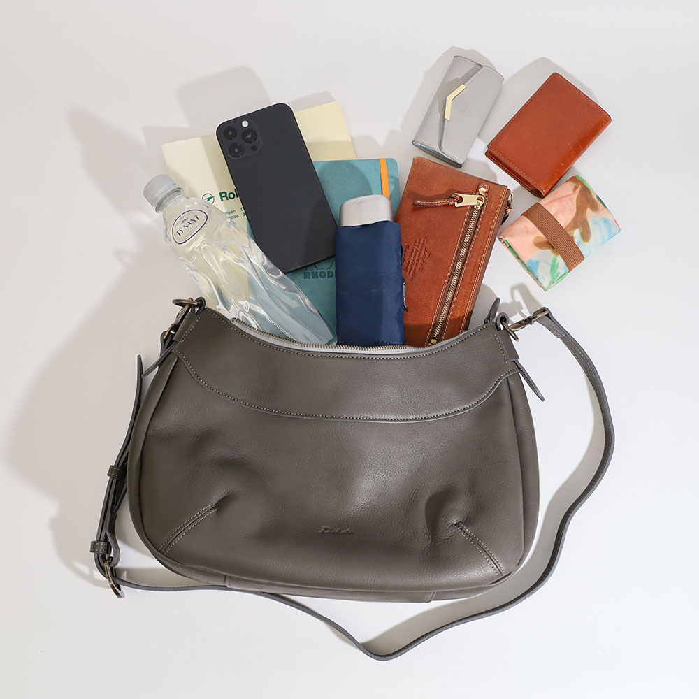 たこ Dakota（ダコタ） ノベルティ付 リバティ ショルダーバッグ 1033465