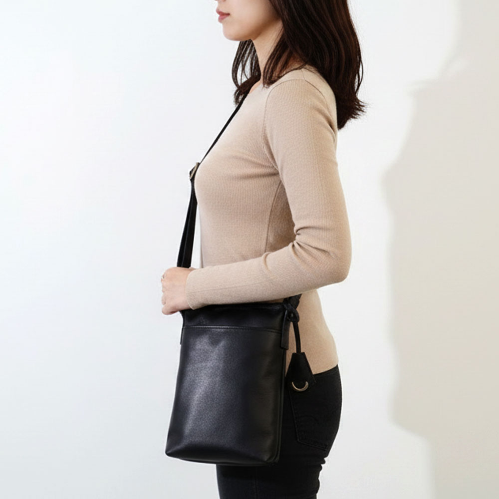 aniary（アニアリ） ショルダー ショルダーバッグ Shoulder 28-03005