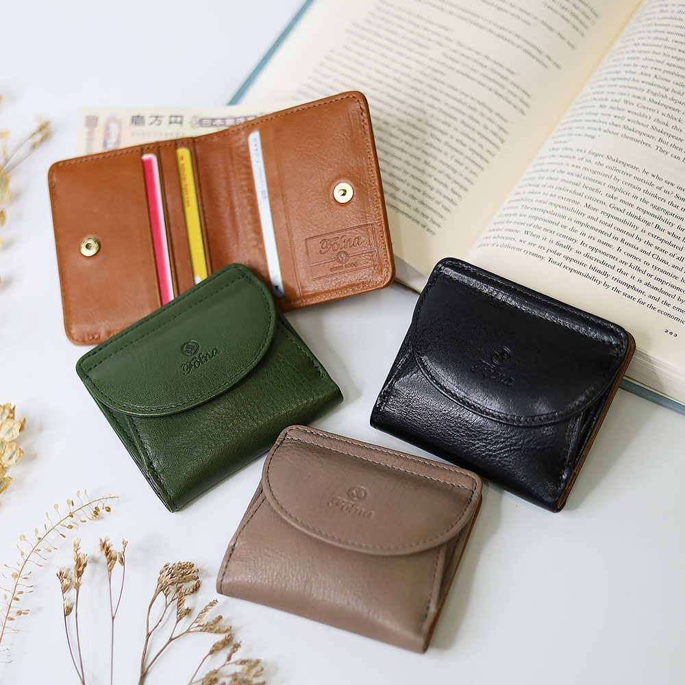 FOLNA フォルナ ヌメオイルシュリンク 二つ折り財布 2993801 レディース オールシーズン お出かけ 財布 バッグ ケース レディース財布 本体 牛革 裏地 綿100% Folna FOLNA フォルナ ヌメオイルシュリンク 二つ折り財布 2993801