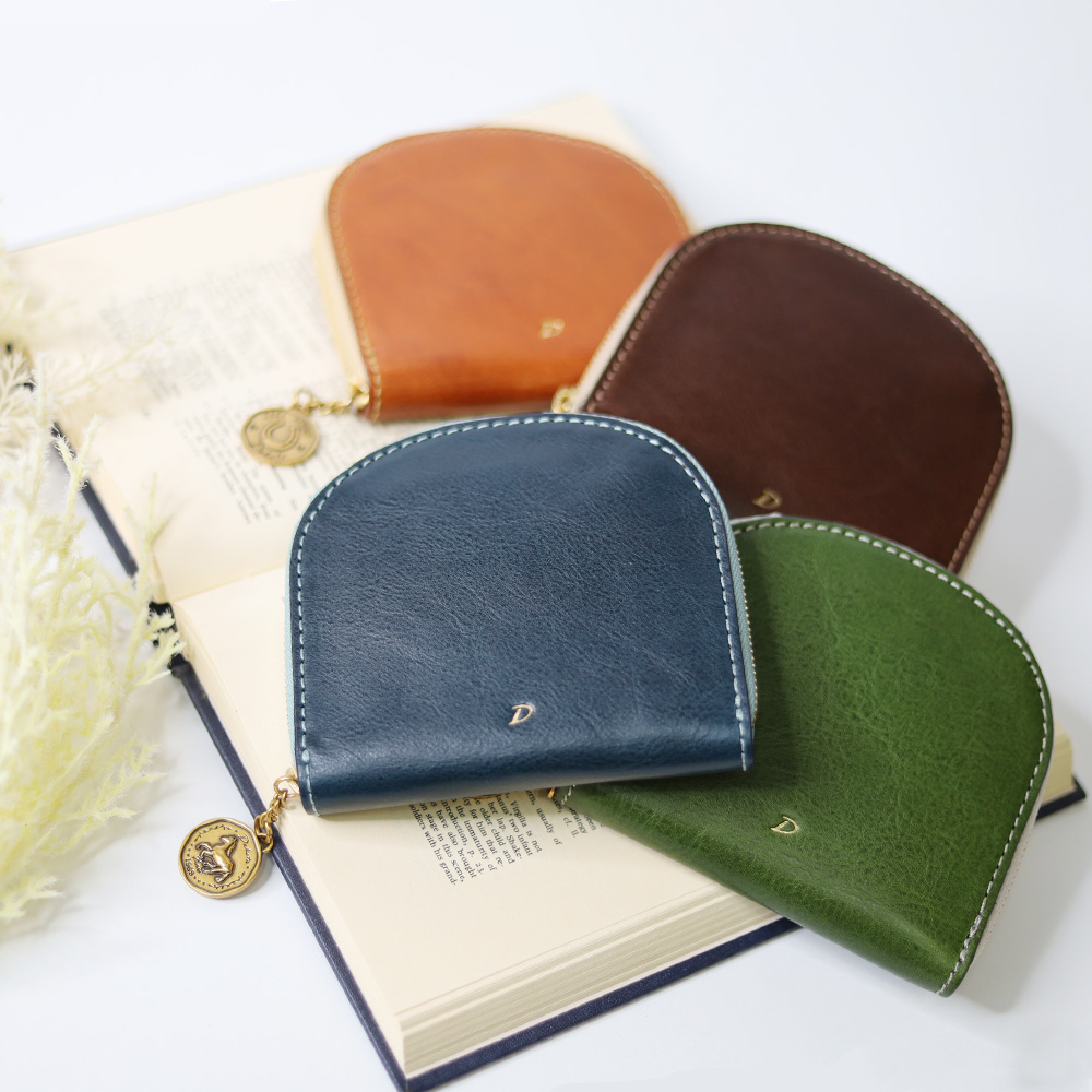 Dakota（ダコタ） 最大P47％ ノベルティ付 ラフィナート 二つ折り財布