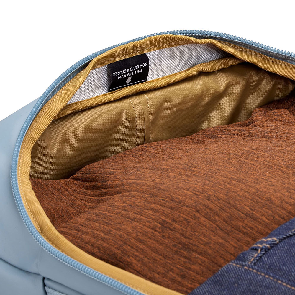 THULE（スーリー） スーツケース 3204986 オールシーズン 旅行 ユニ