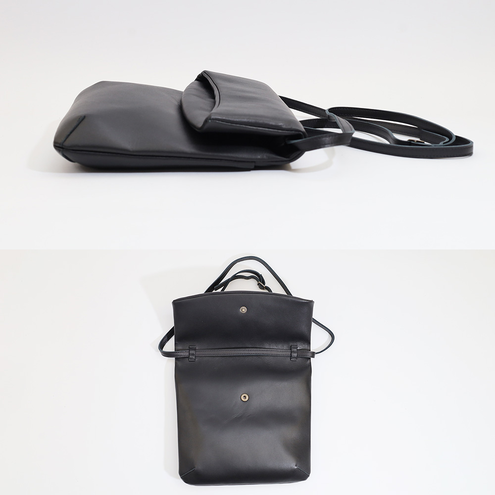 tsumori chisato CARRY（ツモリチサトキャリー） ソフトレザー