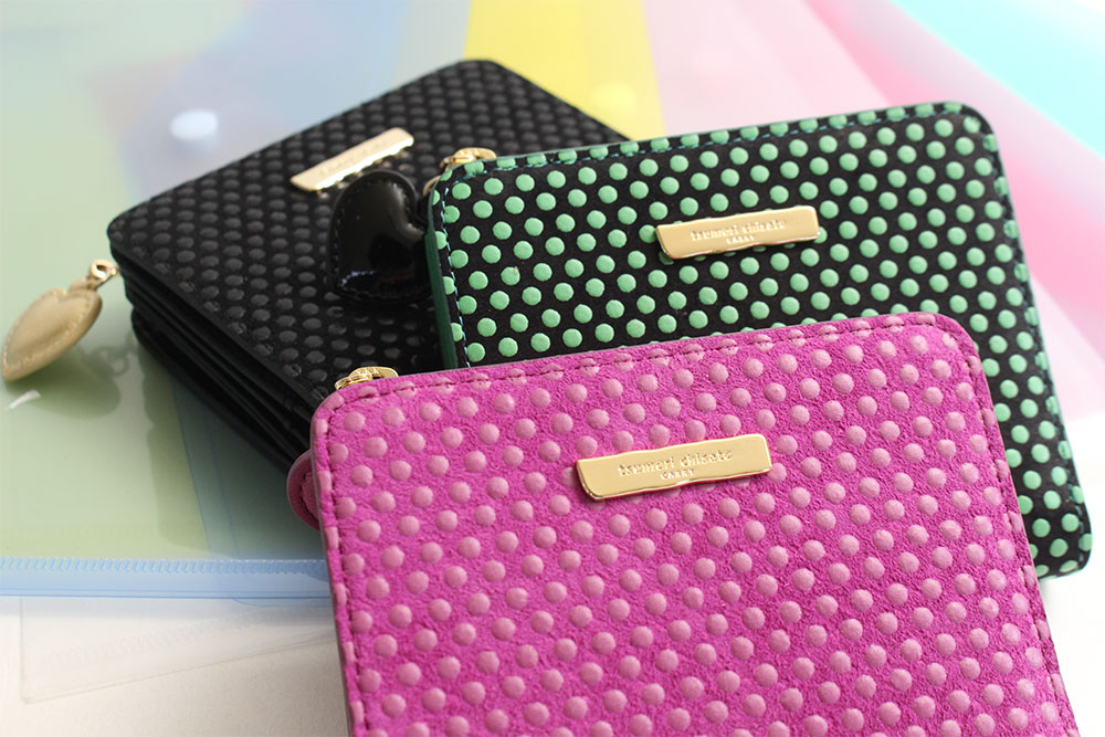 tsumori chisato CARRY ツモリチサト 2つ折り財布 二つ折り 二
