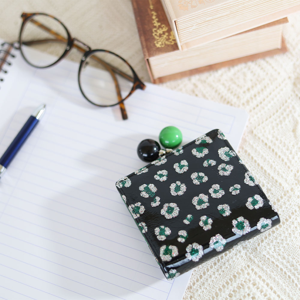 tsumori chisato CARRY（ツモリチサトキャリー） ツモリチサト 財布