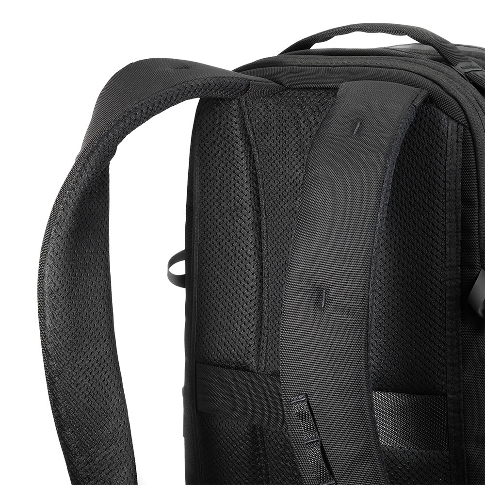 エース リュック PC収納可能