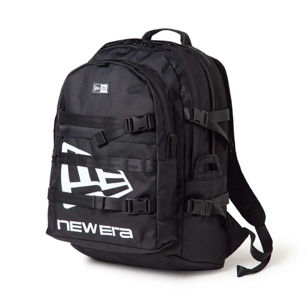 NEW ERA（ニューエラ） キャリアパック リュック 35L B4サイズ