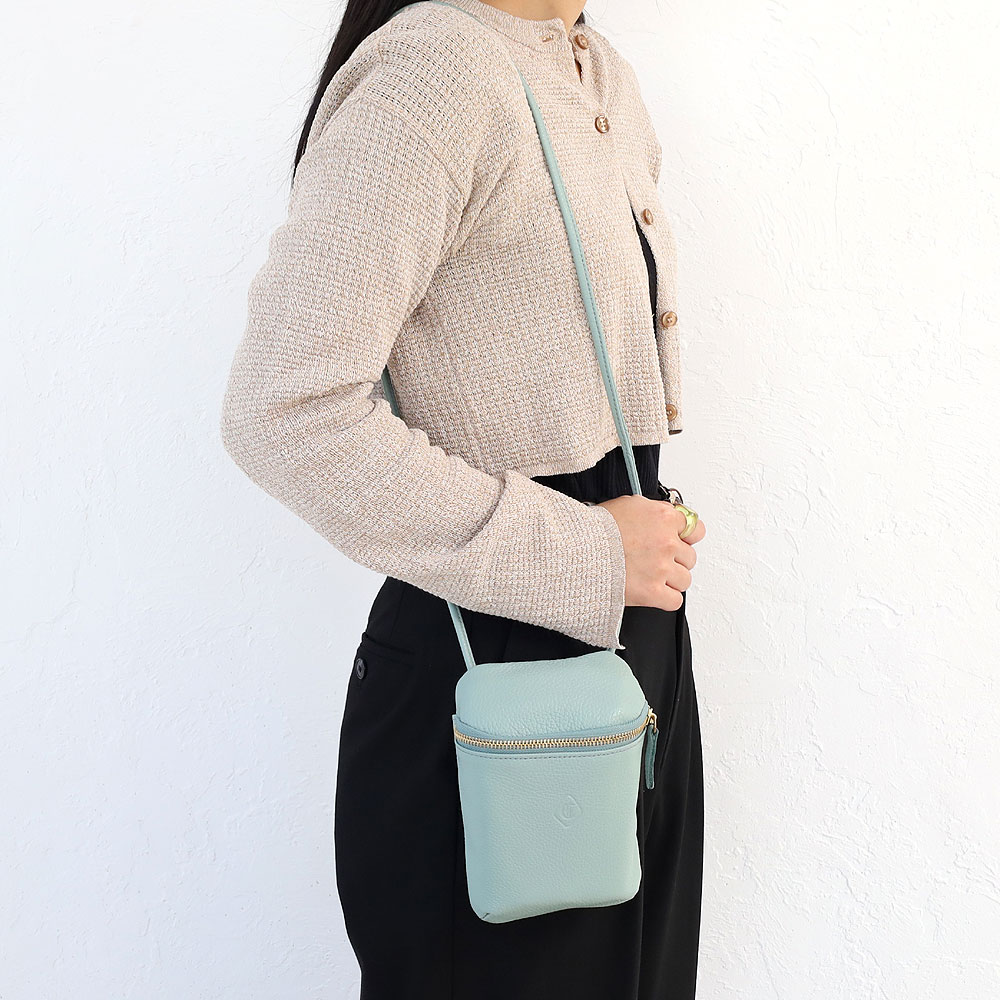 クレドラン　レザーショルダーバッグ　ポシェット　シルバー TANTE PURSE SHOULDER SILVER - CLEDRAN ONLINE STORE