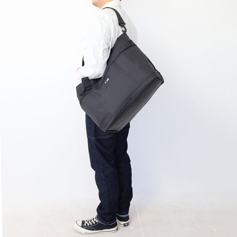 ニューエラ トートバッグ NEW ERA TOTEBAG 37L ジムトート gymtote 13517799 ファスナー付き 大容量 正規品