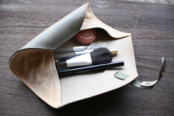 m+（エムピウ） rotolo PEN CASE SUEDE m+ ペンケース 革 正規品