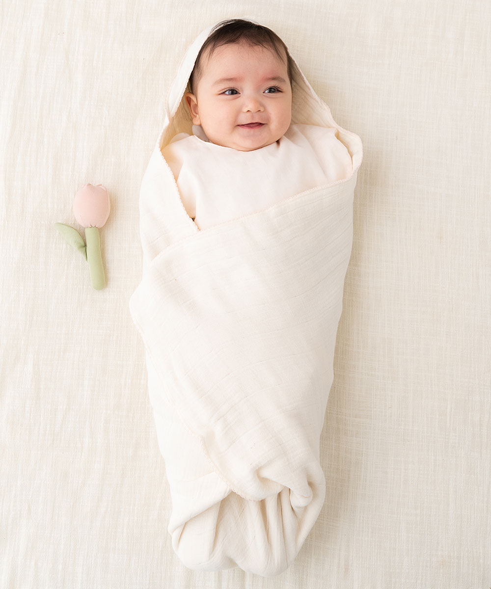 ギフトセット スタイ おくるみ ラトル メモリアルセット リヤンドファミーユ Lien de famille ベビー 女の子 男の子 出産祝い かわいい オーガニックコットン lien de famille（リヤンドファミーユ） ギフトセット スタイ おくるみ