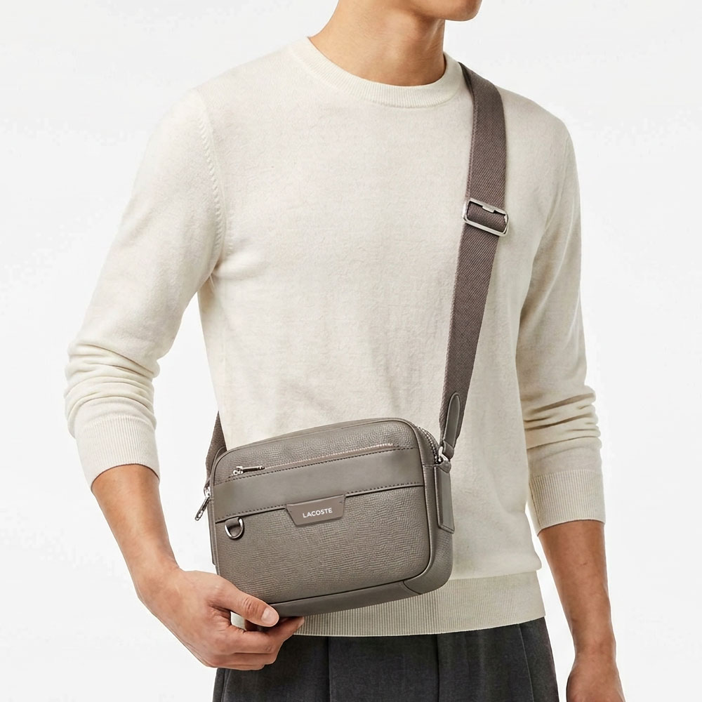 LACOSTE ショルダーバック LACOSTE（ラコステ） ショルダーバッグ REPORTER BAG nh5048oi メンズ