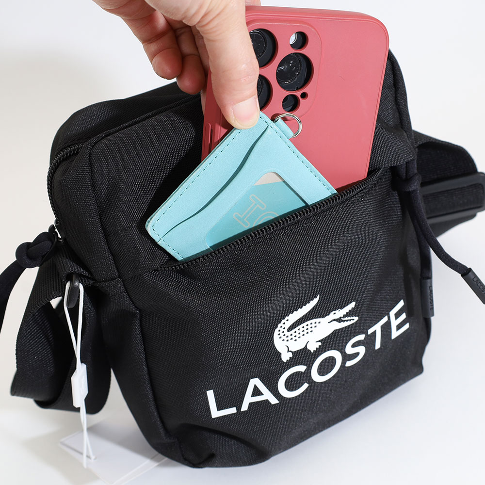 LACOSTE（ラコステ） ショルダーバッグ VERTICAL CAMERA BAG nu5181zt