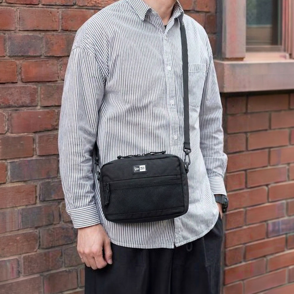 NEW ERA（ニューエラ） Shoulder pouch Large ショルダーポーチ ラージ
