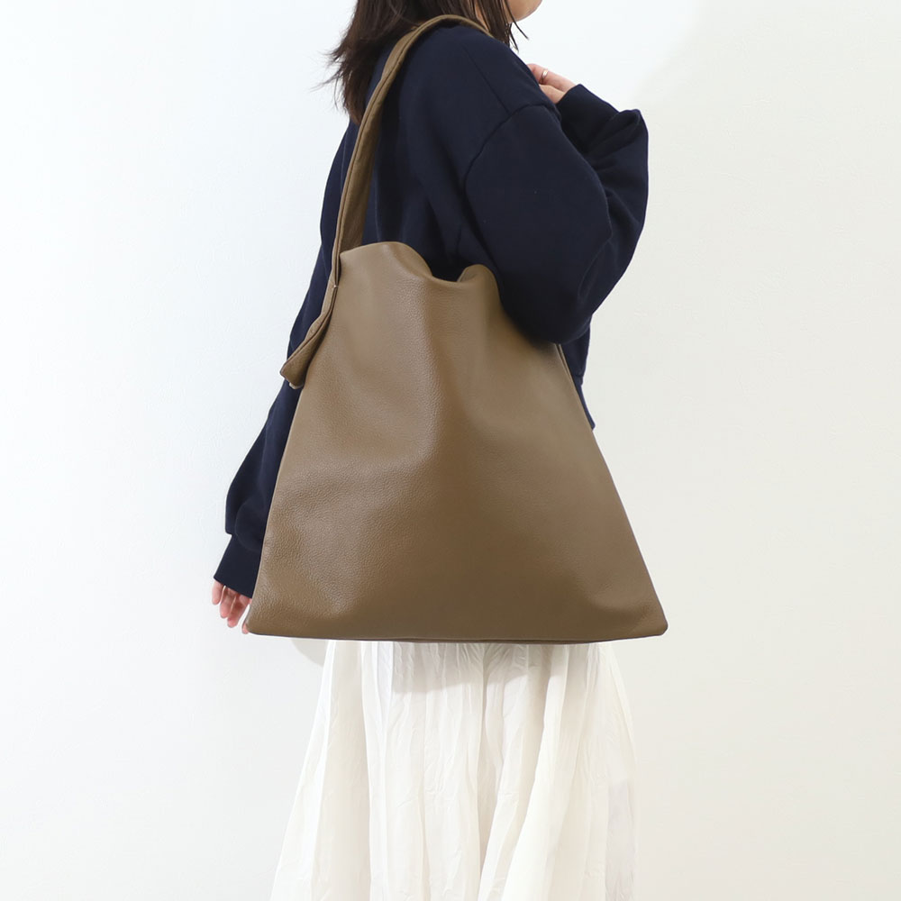 タイドウェイ トートバッグ TIDEWAY A4 PUF ONE HANDLE TOTE L TOTE トート t3022 日本製 レザー 本革 正規品 ユニセックス 男女兼用 シンプル 仕事の画像