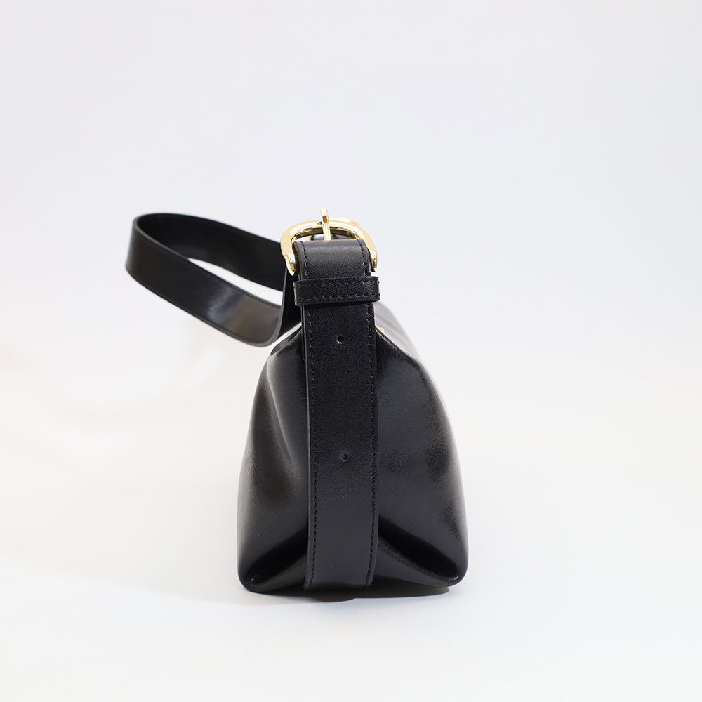 VIOLAd'ORO（ヴィオラドーロ） 10％OFFクーポン VIOLAdORO ショルダー