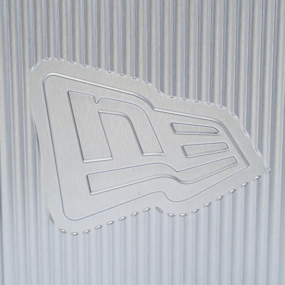 ニューエラ ホイールキャリーケース Mサイズ