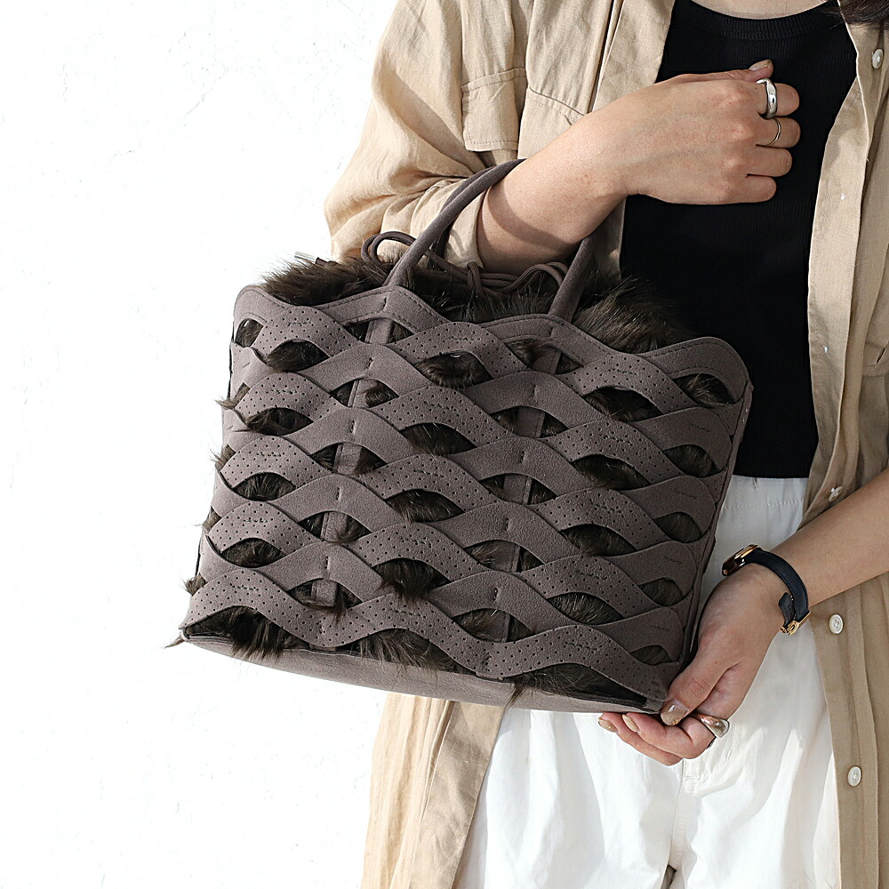 mononogu（モノノグ） 洗えるバッグ MNNG ファーバッグ 2way Wavy Tote