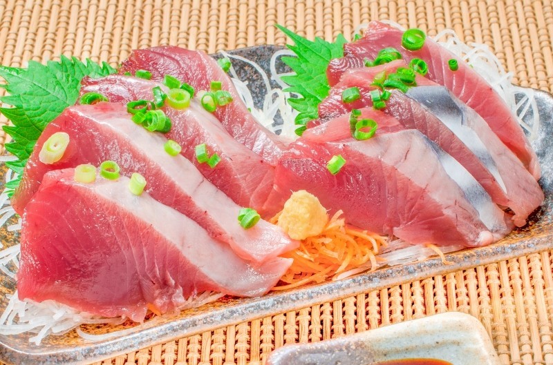 かつお カツオ 鰹 お刺身トロかつお 180 0g 3 Toro Katsuo3p 豊洲市場 Jp マグロ ウニ カニ通販 通販 Yahoo ショッピング