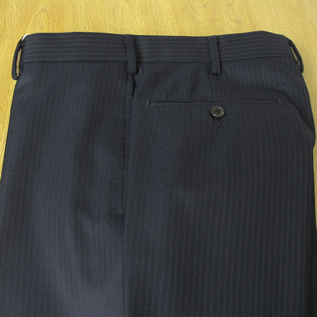 新品【ジェイプレス】秋冬 英国アーサーハリソン生地 段返し3Bスーツ M 新品【ジェイプレス】秋冬 英国アーサーハリソン生地 段返し3B