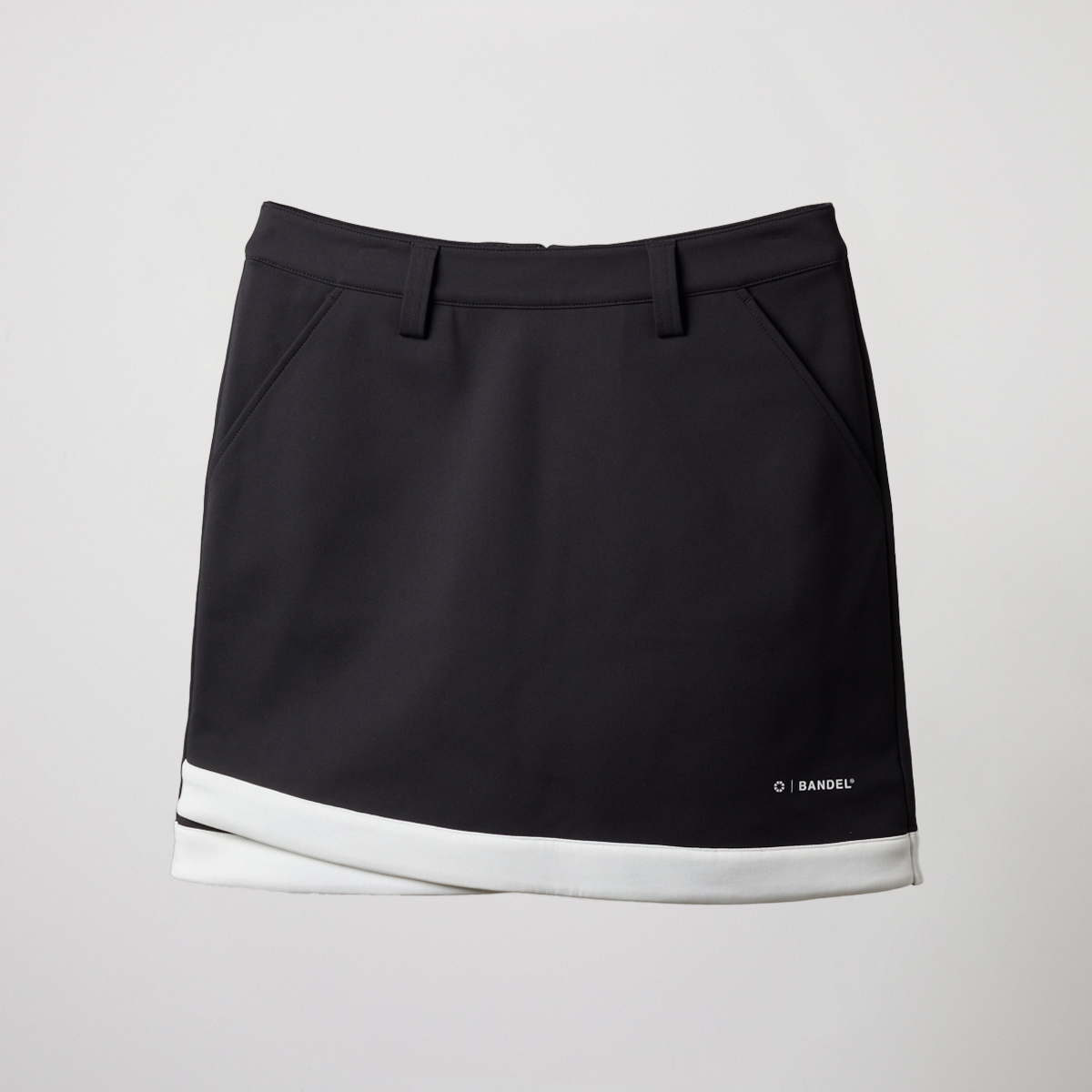BANDEL（バンデル） ゴルフ スカート 秋 冬 美シルエット 軽量 PIPING