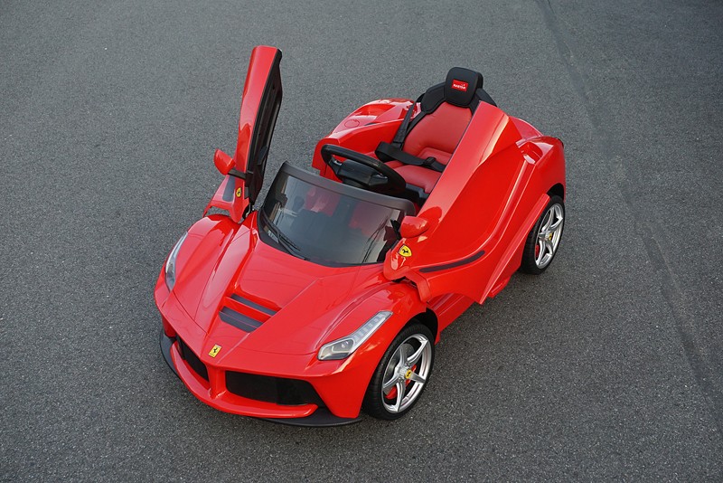 電動フェラーリ Ferrari フェラーリ正規ライセンス ラフェラーリ 電動乗用玩具