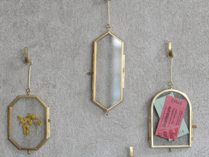 フレーム 額 額縁 壁飾り インテリア ミニ 小さい 真鍮 壁掛け