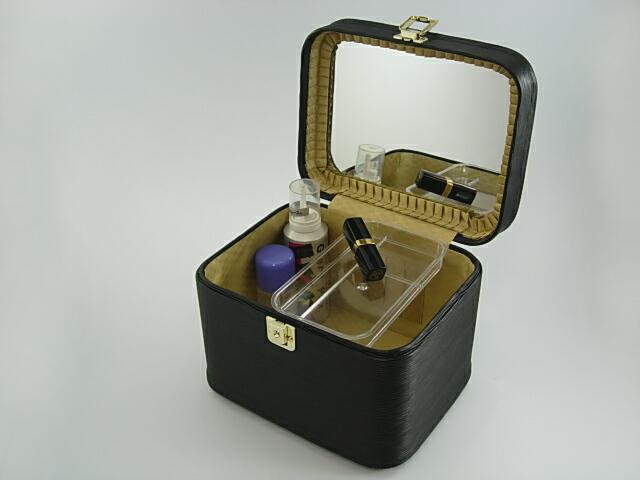 コスメボックス　水シボ26cmヨコブラック　インサイド