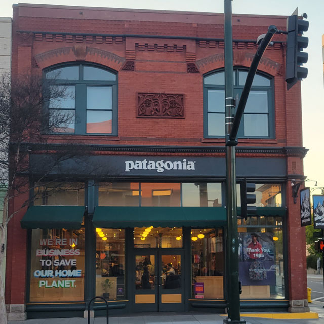 Patagonia Pasadena Patch パタゴニア パサデナ店 US限定 カリフォルニア オリジナル オールドタウン パッチ ワッペン【ゆうパケット対応】  : patagow0002 : Trick-or-Treat - 通販 - Yahoo!ショッピング