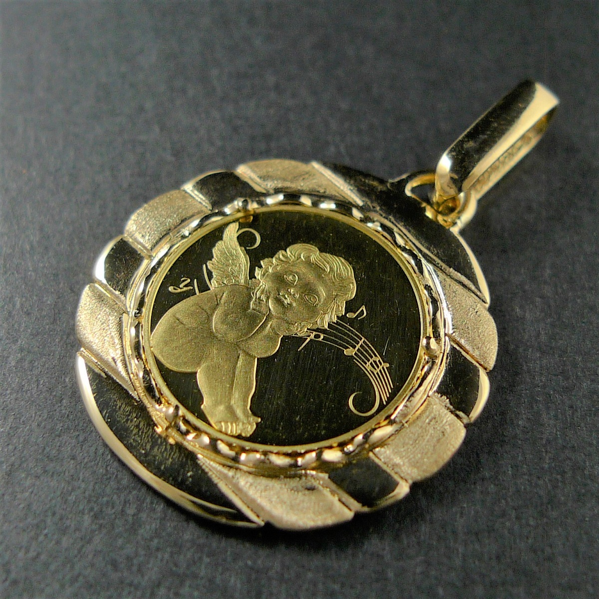 TRIDEA JEWELRY（トライディアジュエリー） 純金 k24 エンジェル