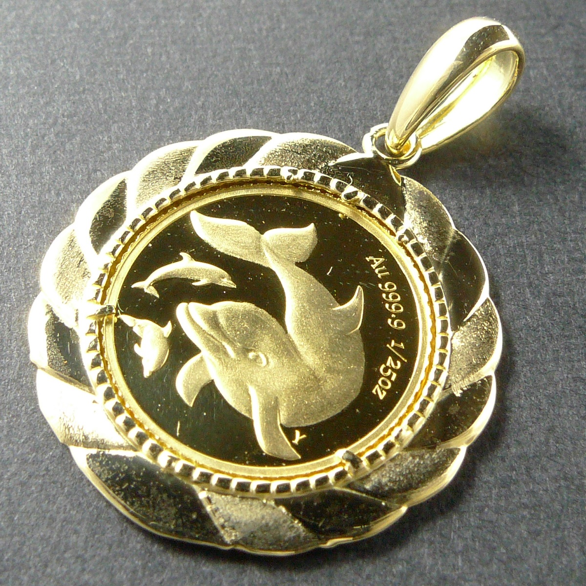 新品未使用9KGOLD金ドルフィンテイルイルカペンダントチャームペンダントトップ TRIDEA JEWELRY 純金 k24 ドルフィン コイン ペンダントトップ