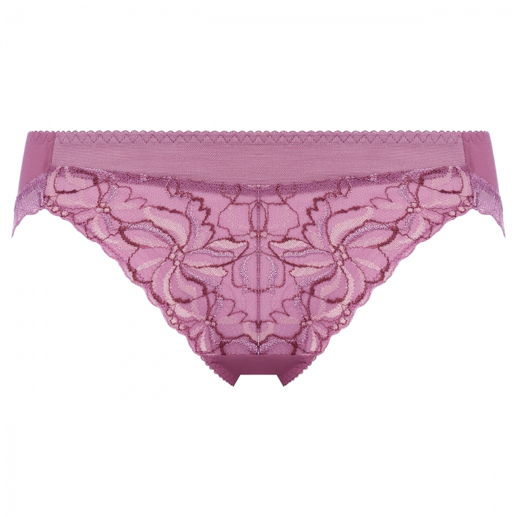 Triumph（トリンプ） 期間限定セール 天使のブラ スリムライン582