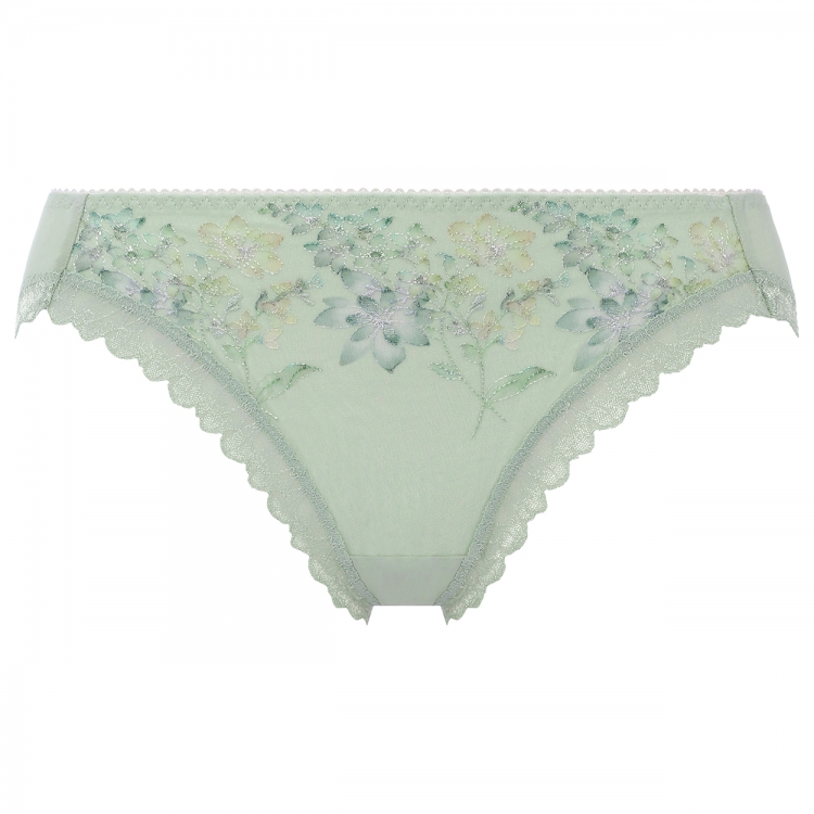 Triumph（トリンプ） 期間限定セール 天使のブラ(R) 魔法のハリ感597