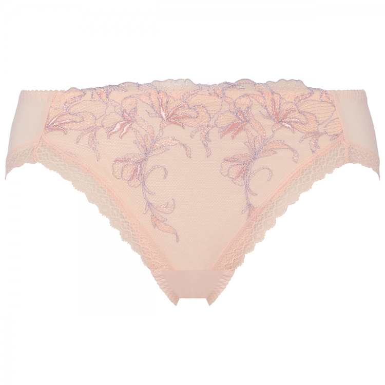 Triumph（トリンプ） セール 天使のブラ スリムライン 極上ライト634