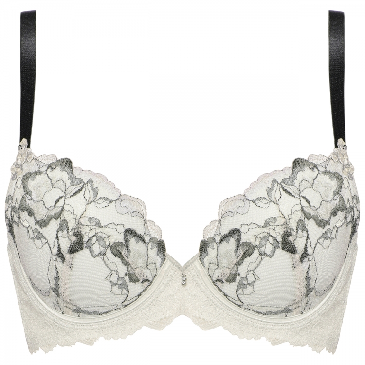 Triumph（トリンプ） レッドレーベル バイ トリンプ0125 ブラジャー(B