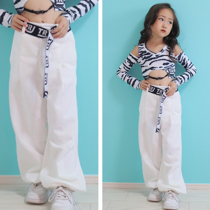 キッズダンス衣装 2点セット ホワイトパンツとチェーンポシェット