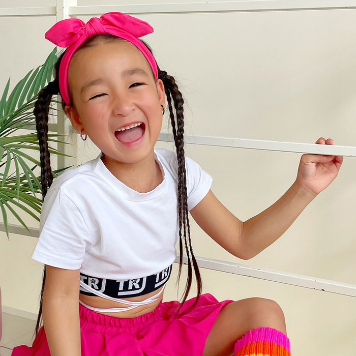 ダンス ヘアバンド キッズダンス衣装 女の子 ヘアアクセ ヘア小物 バンダナ 子供 汗止め カラーバンド リボンヘアバンド ヘアアクセサリー 運動会 小道具 髪飾り 関連画像5
